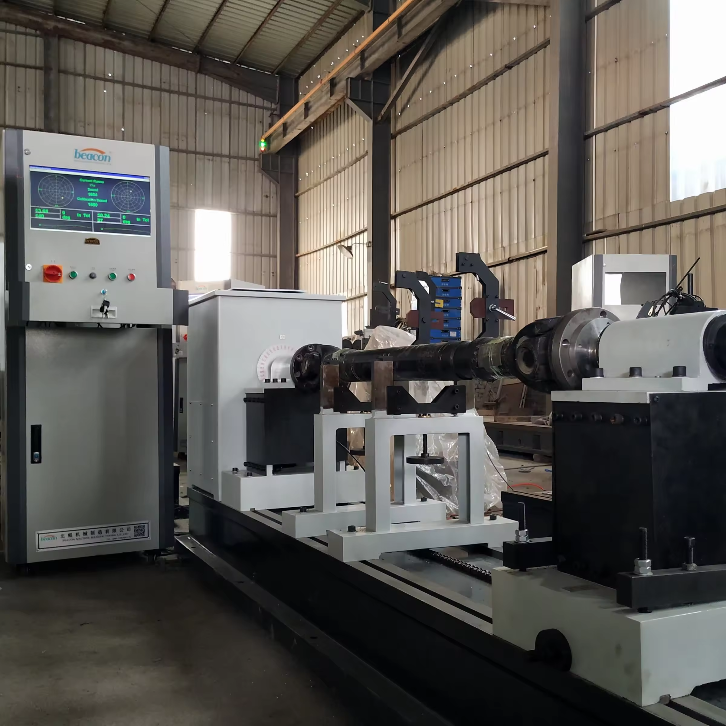 The shaft balancing equipment BDB-200A cardan shaft crankshaft dynamic balancing machine