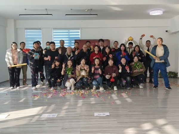 Moving to a new house, building a bright future together